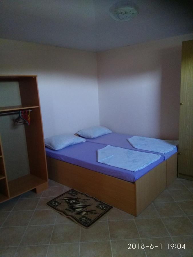 Джага-Джага Zaliznîi Port Exterior foto